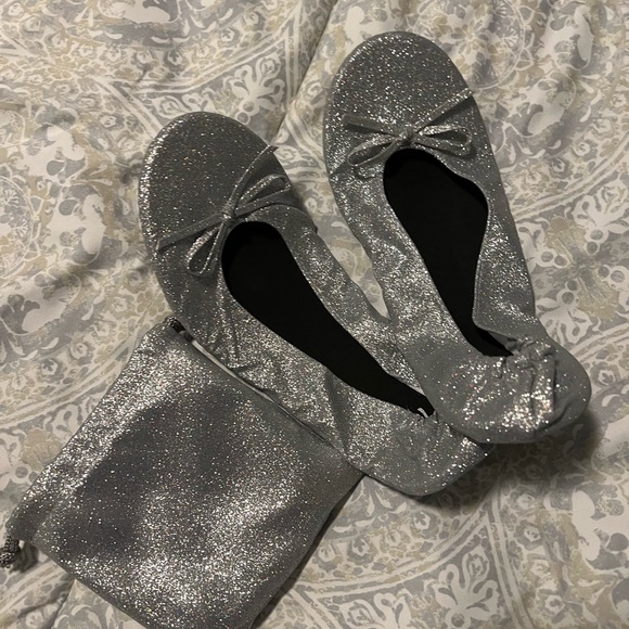 Silky toes flats in silver glitter - Picture 3 of 4